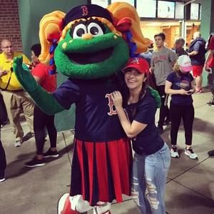 Meet your Posher, Courtney